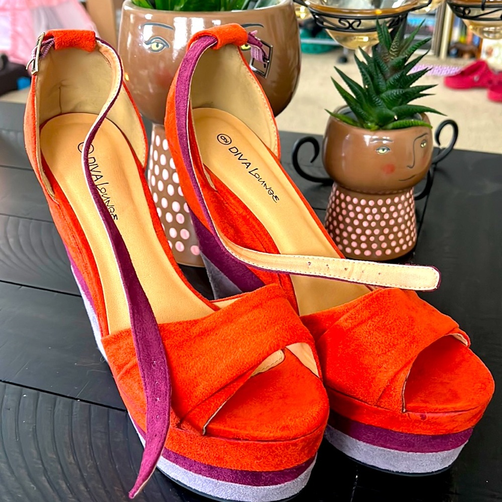 Tri-color platform wedge with ankle strap